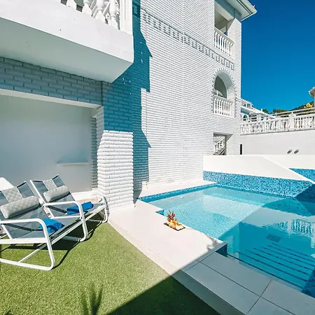 Отель Meandros Boutique & - Adults Only 5*