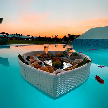 Отель Meandros Boutique & - Adults Only 5*